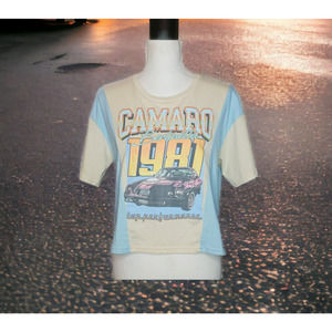 Women's Camaro 1981 Graphic Cropped T-Shirt Large Oversized Curved Cut Baby Blue